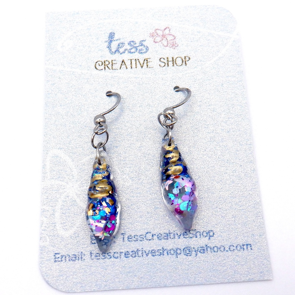 Small Dainty Resin Earrings NEW